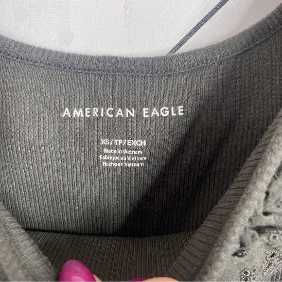 American Eagle Dark Gray Ruffled Crop Tank - Picture 4 of 6